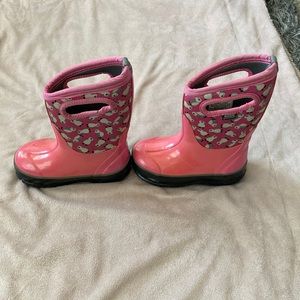 Pink with Penguins Bogs